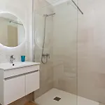 Dorada Center Close To The By Pvl 普拉亚布兰卡